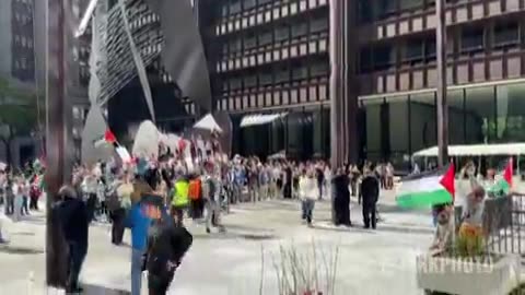 Outrage over Palestinian flag raised above the American flag at Daley Plaza in Chicago