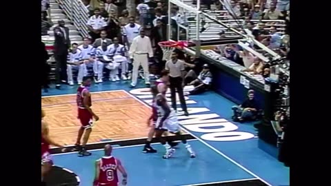 Shaquille O'Neal vs Dennis Rodman Heated Moments Compilation