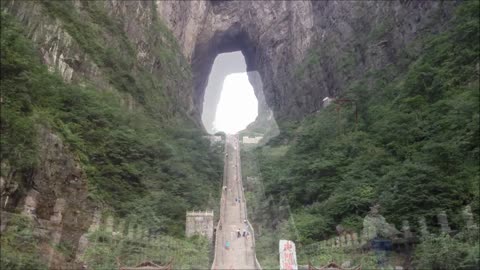 Tianmen Mountain Natural Arch