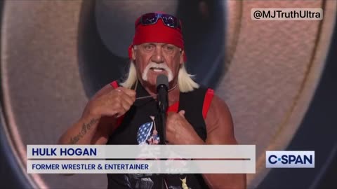 Hulkamania Rips his Short Off in Support of Donald Trump