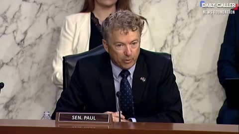 Amerikanske senator Rand Paul, sætter advokat på plads med fakta om Kina-Virussen