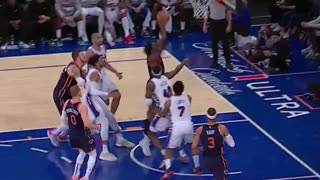 Anunoby's Powerful Spin & Slam! Knicks vs. 76ers Heating Up