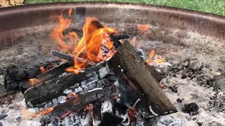 Crackling Firepit