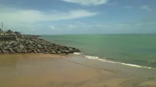 Recording the coastal part of the beach, calm waves, a beautiful place [Nature & Animals]