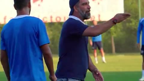 Arda Turan channels his inner Pep Guardiola in training