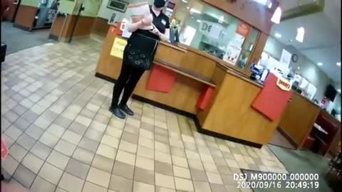 Denny's waitress quits when two men enter without a mask on!