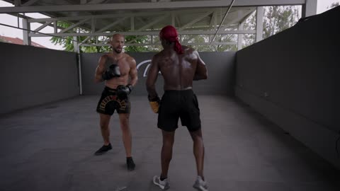 Tate body sparring with Marcell