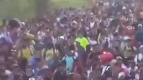 🔥 Another illegal Caravan 🔥 Mexico