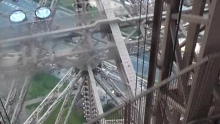 Coming down the Effel Tower