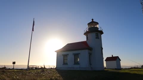 Point Robinson lighthouse sunrise