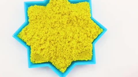 Satisfying Yellow Kinetic Sand Shapes ASMR 💛