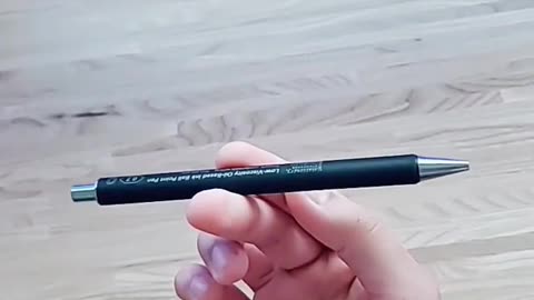 TRIANGLE PASS pen spinning tutorial VERY EASY