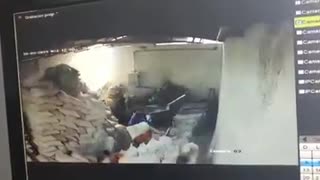 Video: Un muerto y un herido deja el colapso de una bodega en Medellín