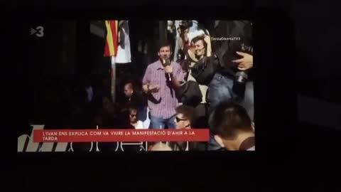 TV3 se suma al golpe de estado saltando de alegría y entrevistando sobre coches de la Guardia Civil