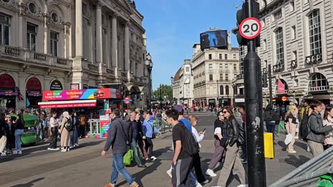 London City Walk