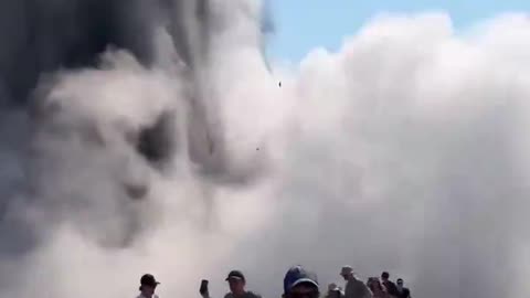 An unusually large eruption of one of Yellowstone’s geysers occurred at Biscuit Basin