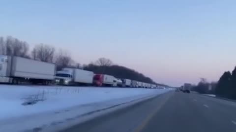 Freedom Convoy Update - Line of trucks stretch several miles at Michigan border crossing