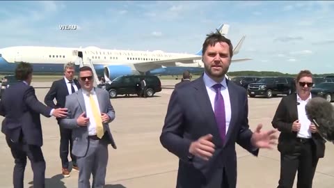 JD Vance Confronts Corrupt Media With Kamala's Plane In Background (VIDEO)