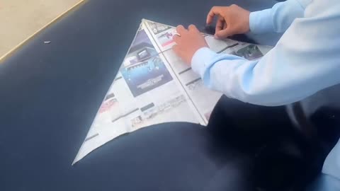 FLYINGKITE #KITE HOW TO MAKE INTERNATONAL STANDARD NEWSPAPER KITE / MAKING FAMOUS FLYING KITE