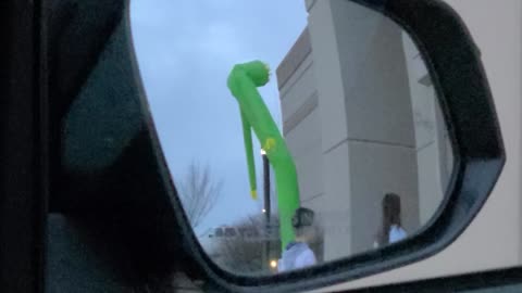 Green Inflatable Wavy Arm Guy