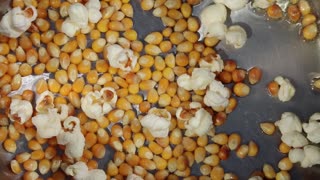 Popcorn popping cooking