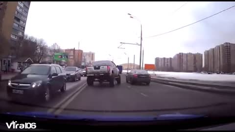 Dash Cam Car Crashes //Russian