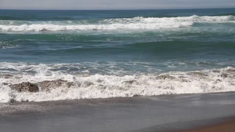 Oregon waves at Lincoln City