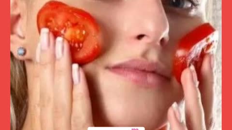 Tomatoes 🍅 skin per lagane ke fayde #skincare #skincareroutine #diy #girls #ytshorts #tomato