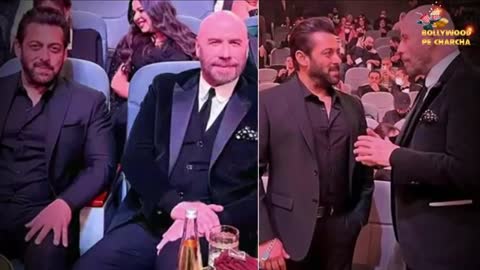 Salman Khan Shows His SANSKAR To Hollywood Star John Travolta At Saudi Arabia