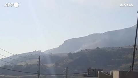 Attacchi con missili iraniani nel Kurdistan iracheno, colonne di fumo a Zrgoiz