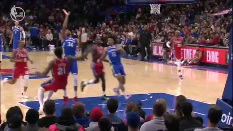 Joel Embiid gets flagrant foul after hard collision with Giannis Antetokounmpo NBA on ESPN