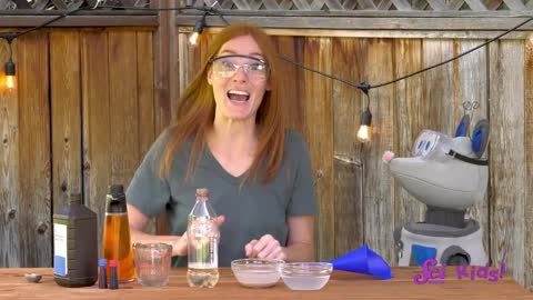 The Great Elephant Toothpaste Experiment! Summer Experiments SciShow Kids