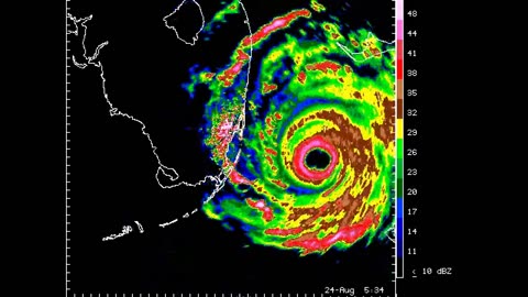 Cat 5 Hurricane Andrew Aug, 24 1992 Radar Animation at Landfall in Miami, FL