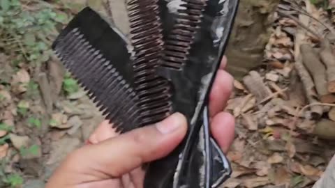 The Art of Quality Comb making Using Animal Horn 2024