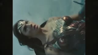 Wonder Woman Trenches Scene Super Clip...just her