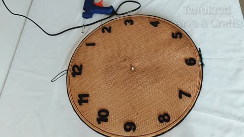 Wall clock making ideas//How to make wall clock ⏰