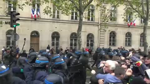 France: economic and anti government protest (Oct 18, 2022)