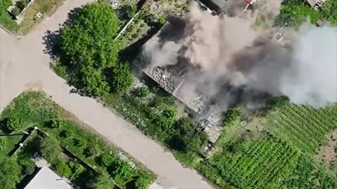 Ukrainian mortar team publised a video and got geolocated. Russians targets the position with FPVs