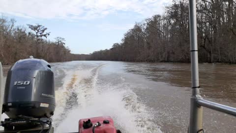 Boating on the Pearl River in Lousiana
