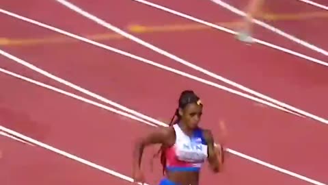 Sha'Carri Richardson Anchors USA to 4x100 GOLD🥇🇺🇸