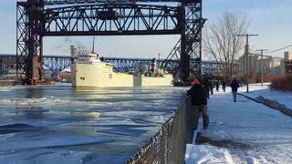 Ship Towed into River Cleveland 2/1/22