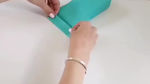 Gift Wrapping Activity - Lovely Do-It-Yourself Wrapping Activity 🌲🌟🎉