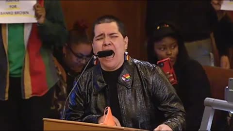 Pro-trans activist delivers blood curdling scream at San Francisco Board of Supervisors meeting