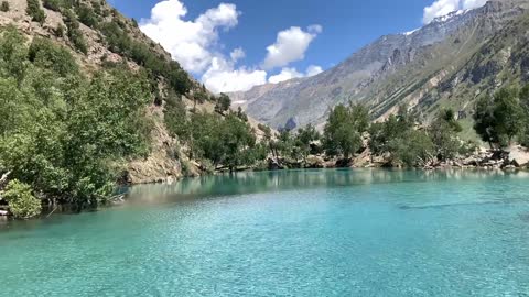 Most Beautiful place in the world.(Feroza lake)