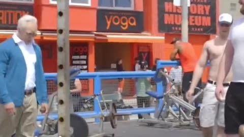 Old Man ShockingProfessional Powerlifters #anatolyprank #anatoly #gym #prank #viral #fyp