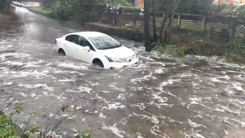 Rufford Ford || Vehicles vs DEEP water compilation