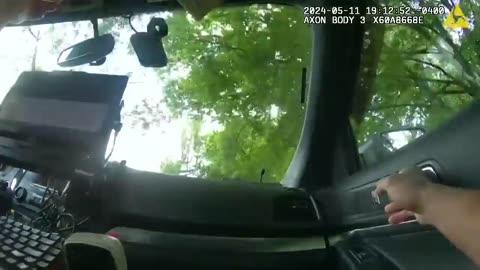 Body Cam Video Shows Officers Arriving On A Domestic Call #POLICE