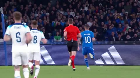 Italy 1-2 England _ Kane Becomes England's Record All-Time Goal Scorer _ Highlights