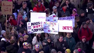 Thousands protest in Germany against the far right