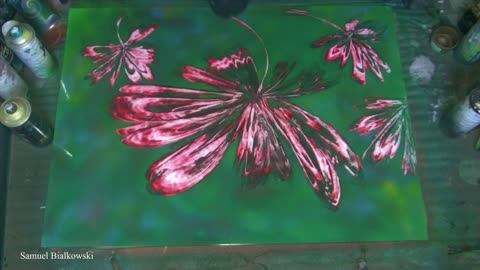 Time Lapse Video Of An Incredible Spray Paint Flower Art